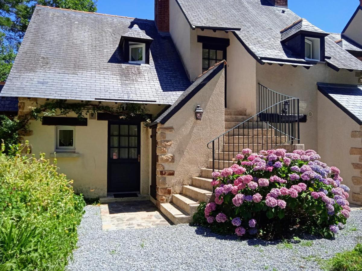 Cottage Sur Le Domaine Du Golf De La Bretesche Missillac Bagian luar foto